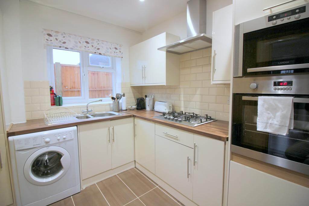 Oxford Saint Luke's Apartments Corporate Stays UK