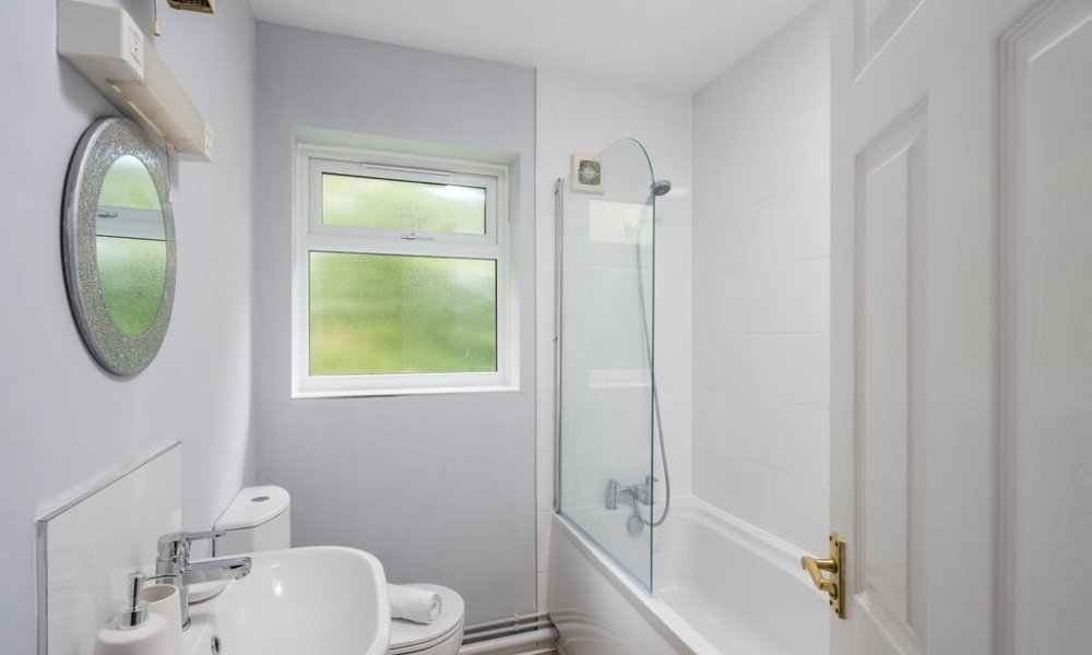 Crawley Thornhill Serviced Apartment