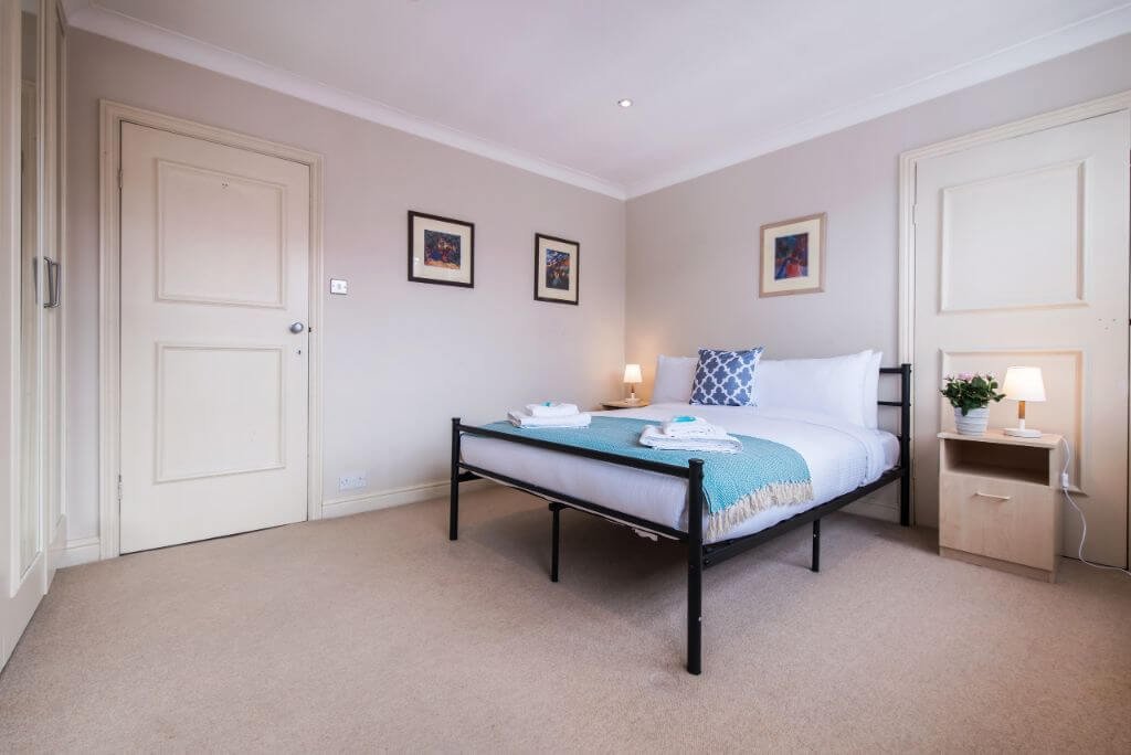 London Cheval Place Exquisite Apartment