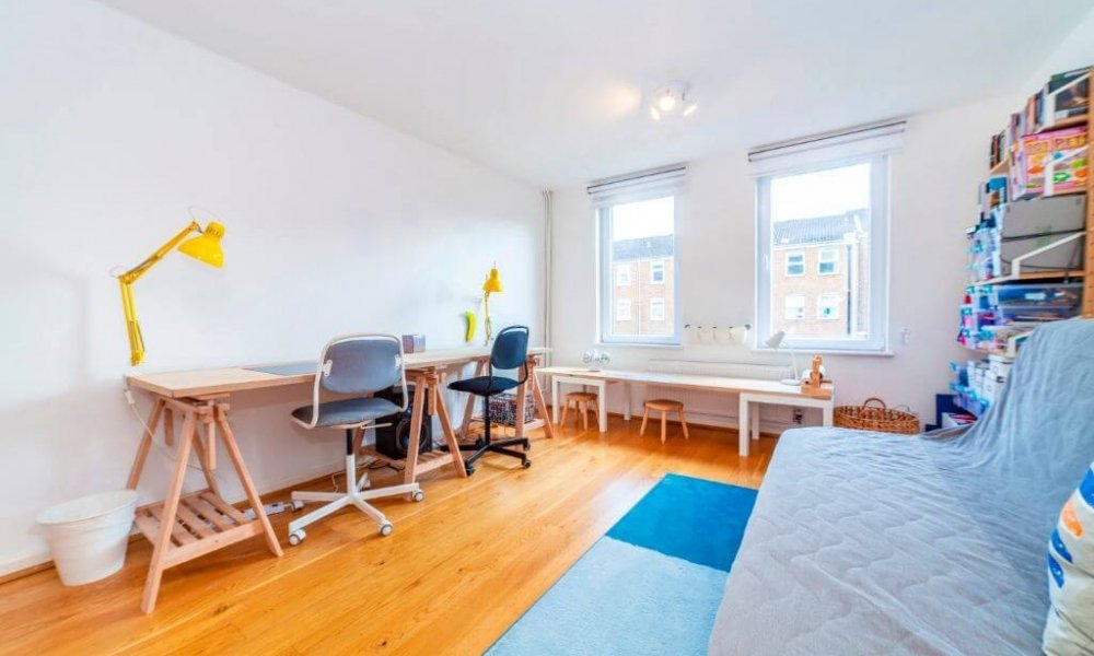 London Malpas 3-Storey House